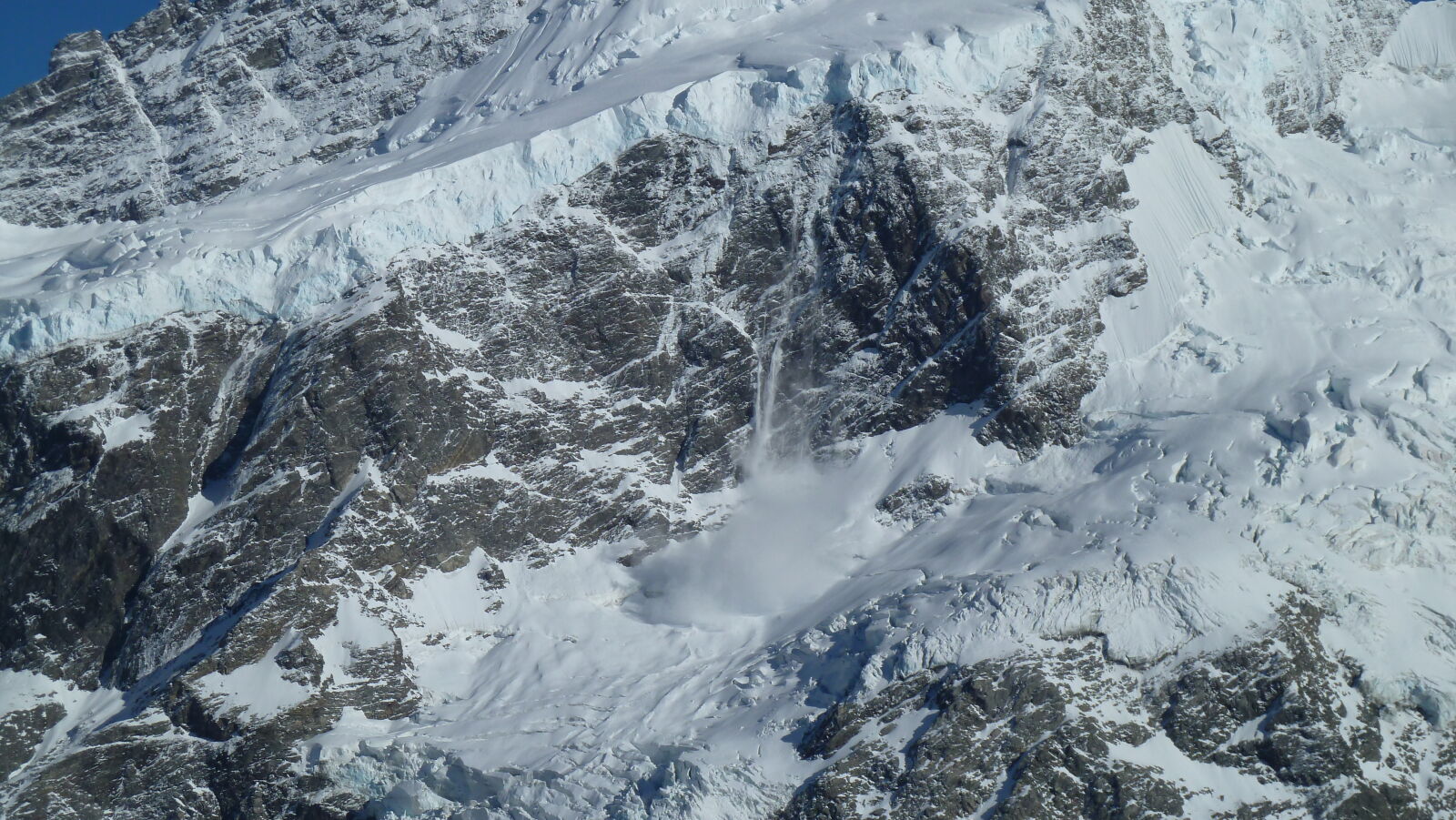Lawine; Mueller Hut Route, Tag 2.