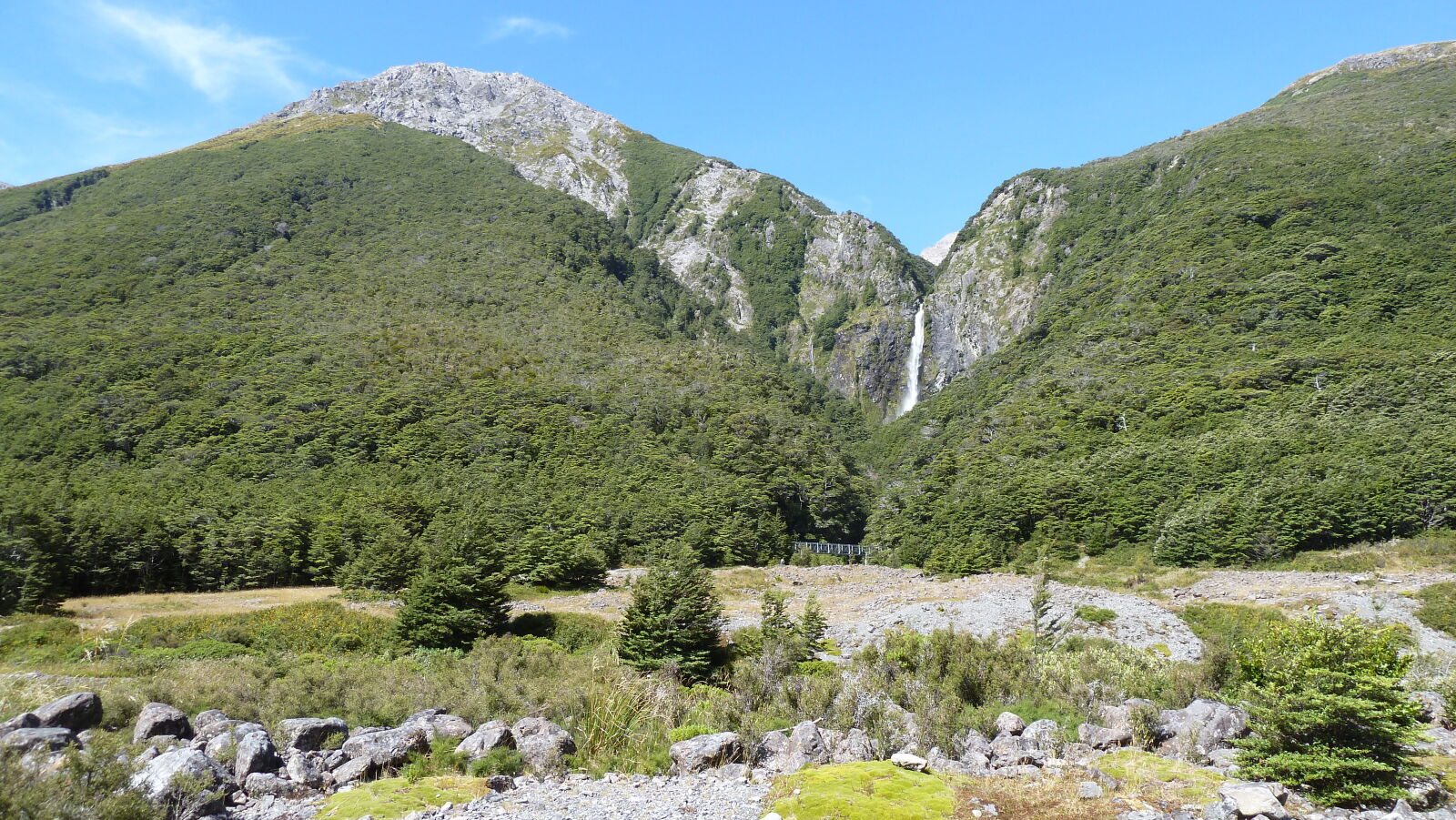 Devil's Punchbowl, Arthurs Pass.