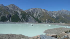 Tasman Lake.