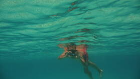 Thomas / SY Frigga vor Sandy Island, Carriacou.