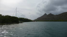 Dinghy-Tour in die Mangroven von Tyrrel Bay, Carriacou.