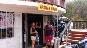 Conny und Georg von Arawak Divers.