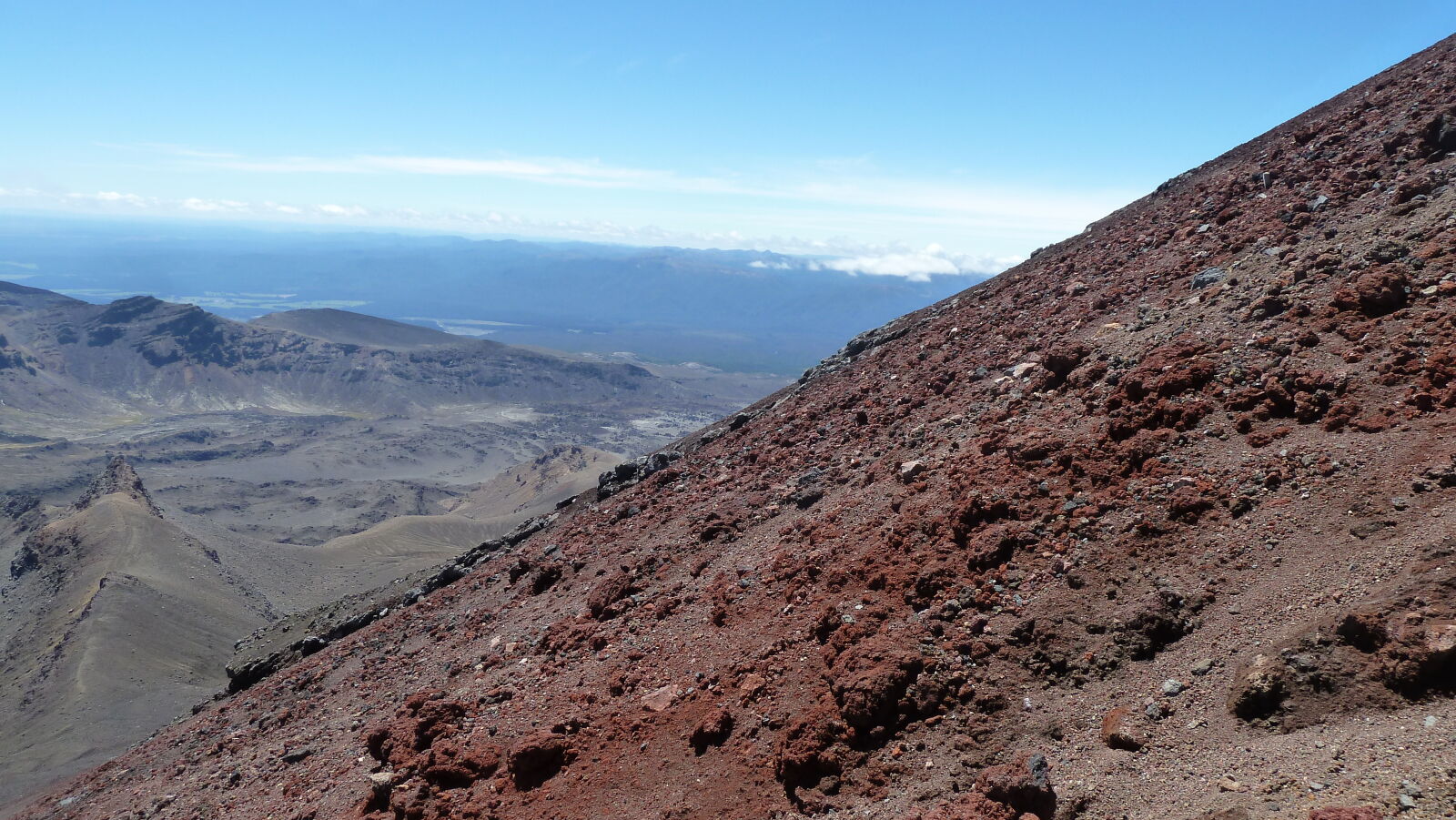 Aufstieg auf den Mt. Ngauruhoe (2287 m); Tongariro Northern Circuit, Tag 1.