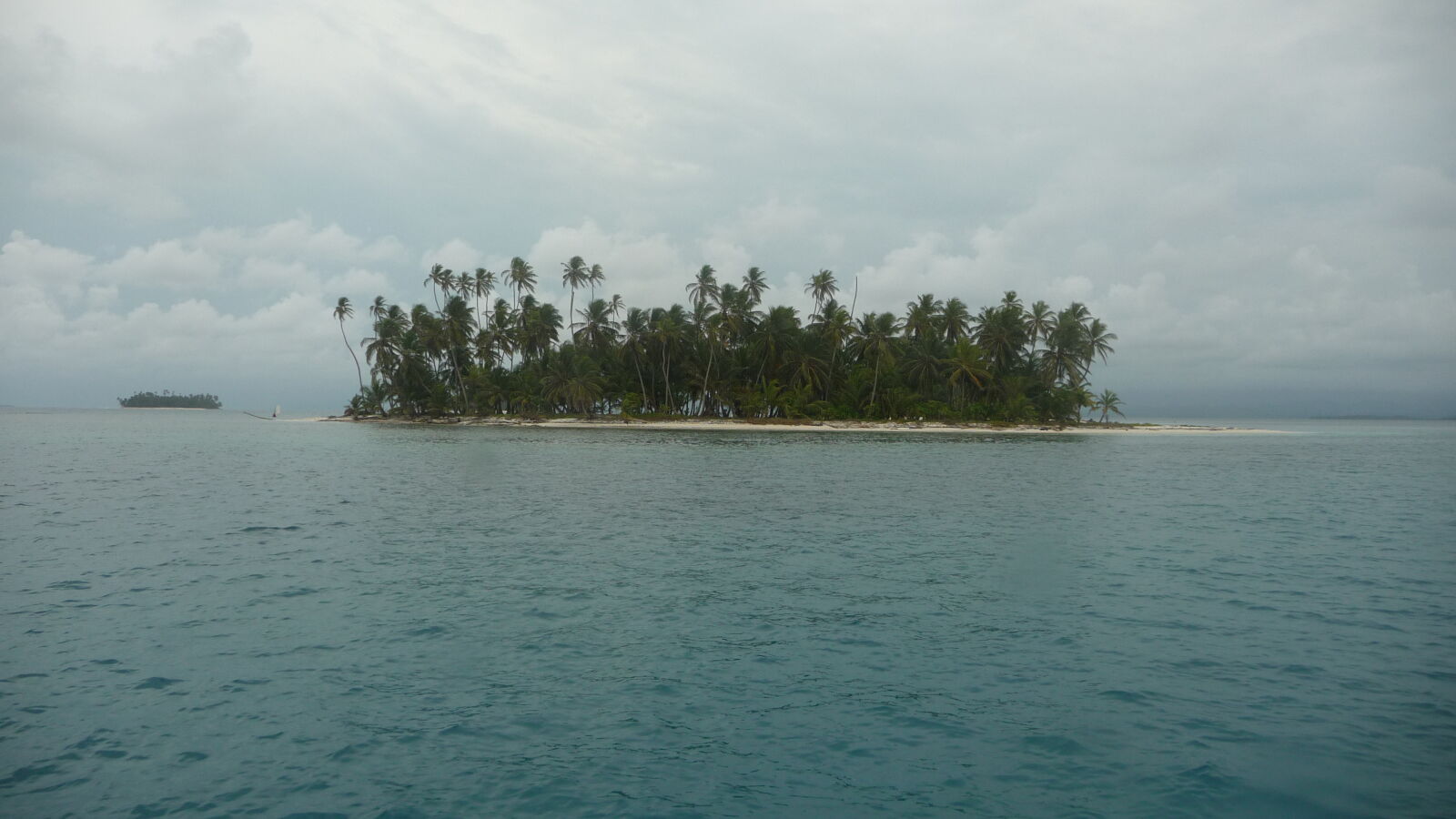 Olosicuidup, Coco Bandero Cays.