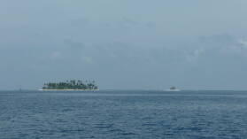 Coco Bandero Cays.