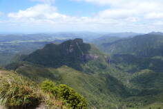 Wanderung zu den Pinnacles.