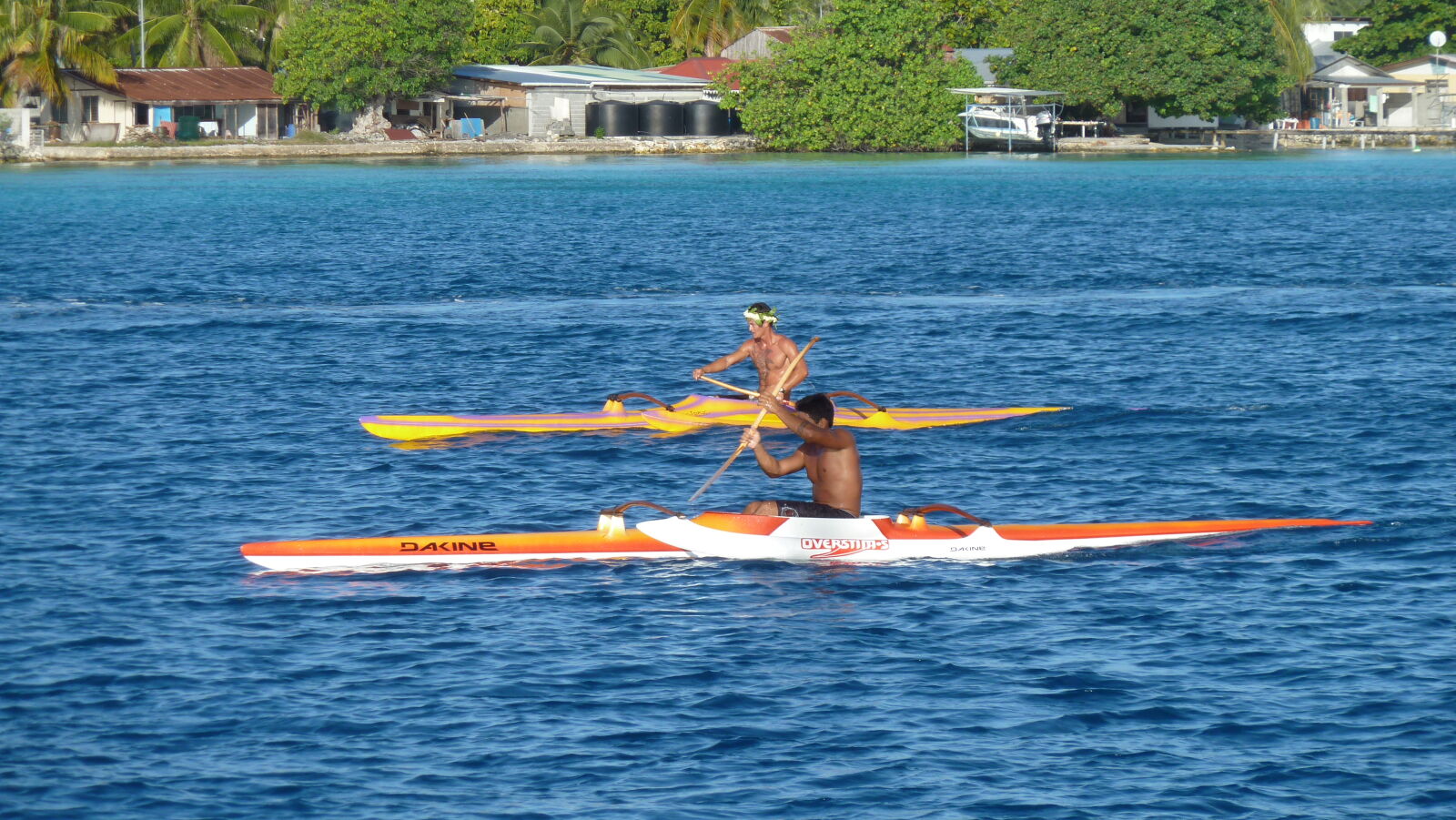 Pirogue - Regatta.