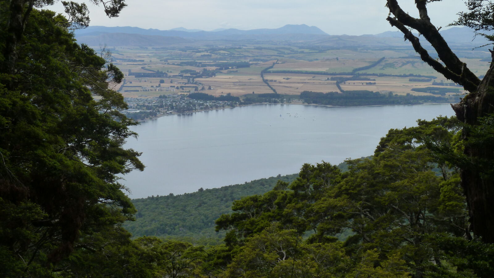 Kepler Track, Tag 1.