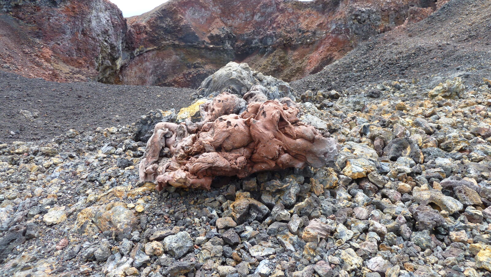 Volcán Chico, Isabela.