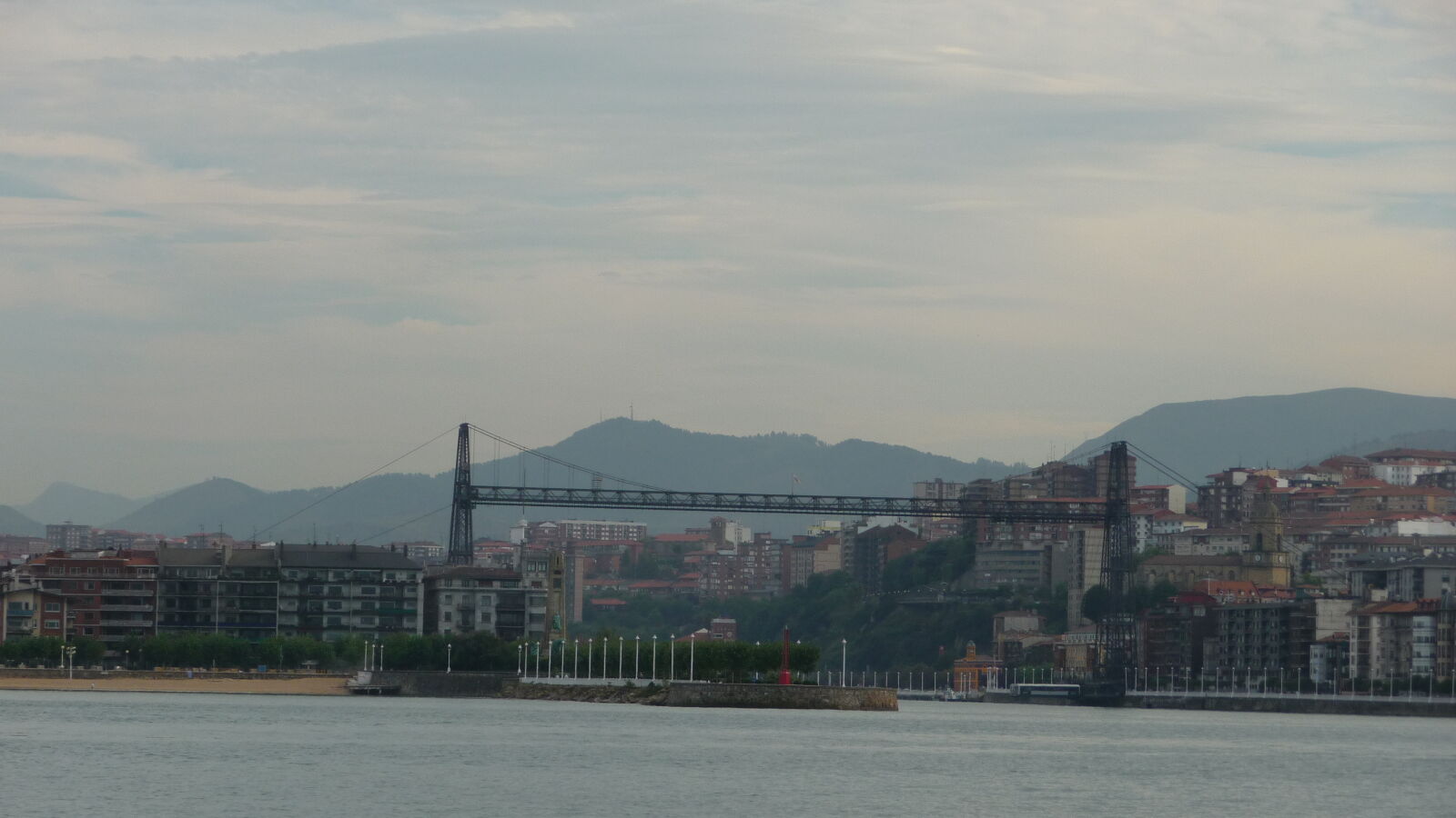 Die TransporterbrÃ¼cke Pont Bizkaia.