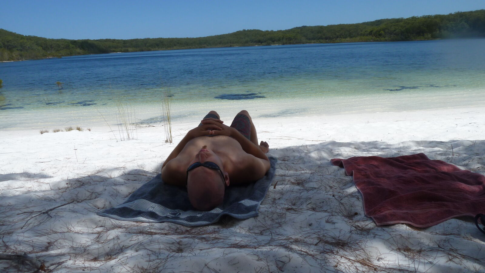 Lake McKenzie, Fraser Island.