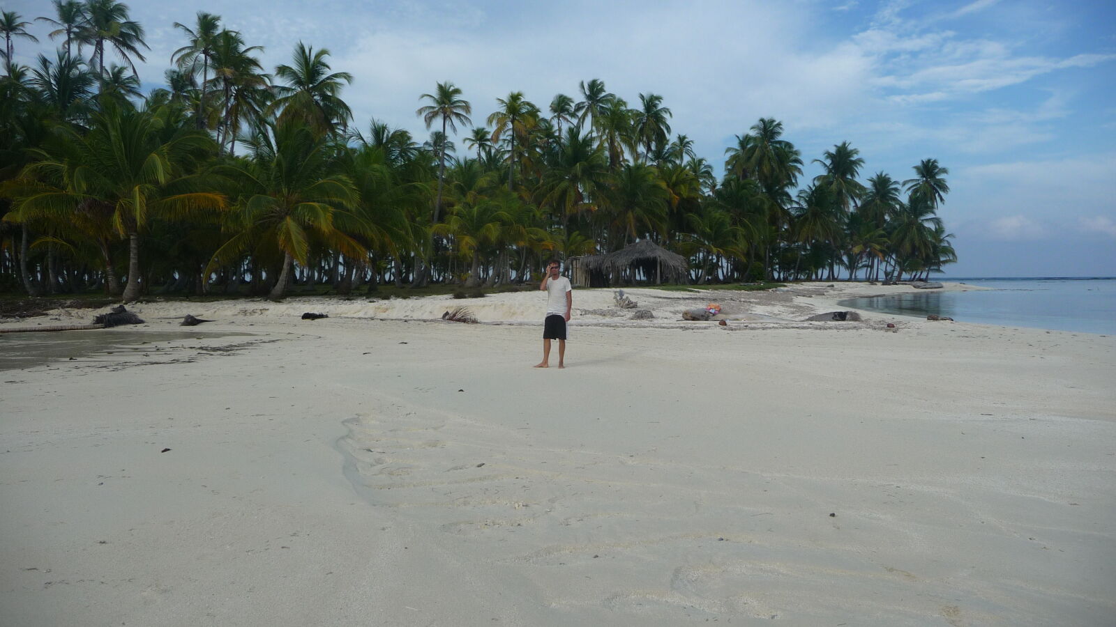 BBQ Island, Holandes Cays.