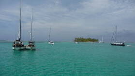 Swimming Pool Anchorage, BBQ Island, Holandes Cays.