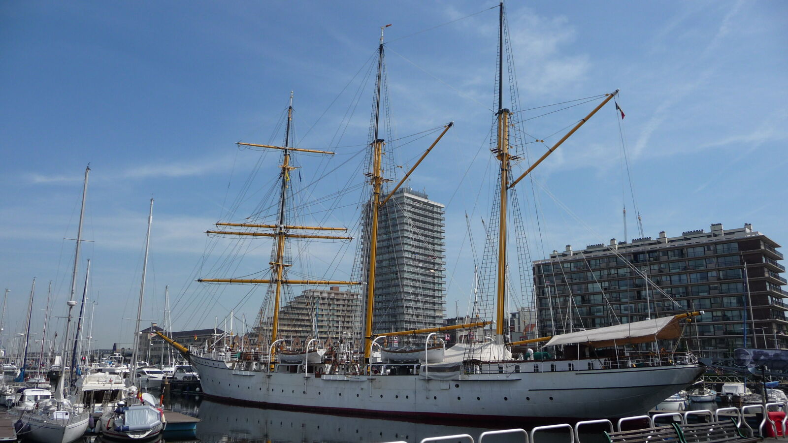 ...bringen sie aber wieder sicher in den Hafen zurück