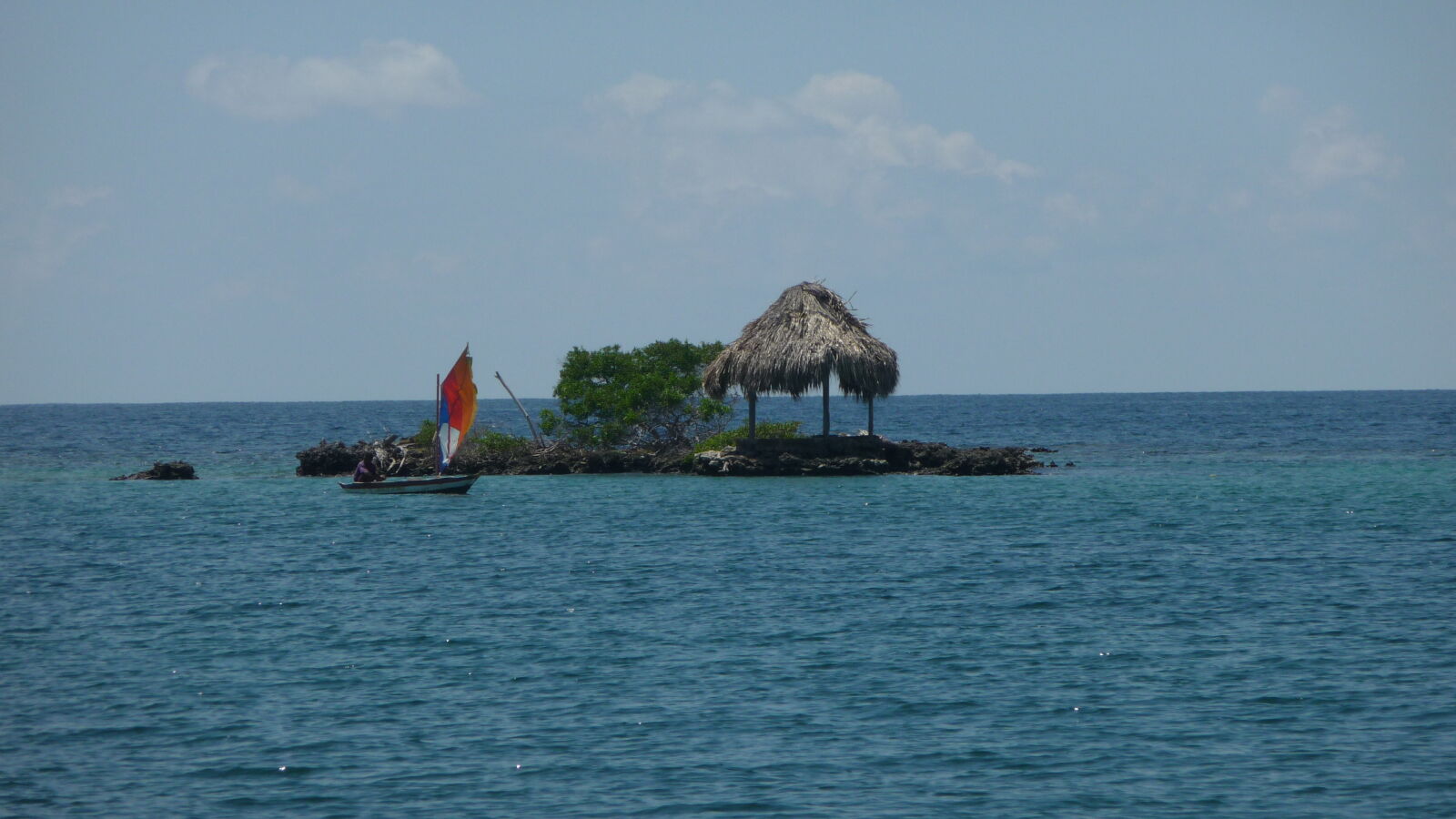 Roca Levi, Isla Grande.