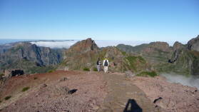 Vom Pico do Arieiro zum Pico Ruivo.