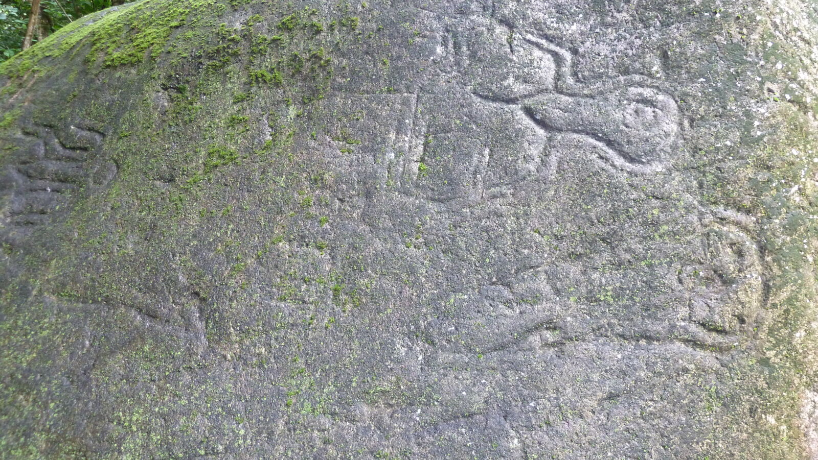 Petroglyphen in Atuona, Hiva Oa.