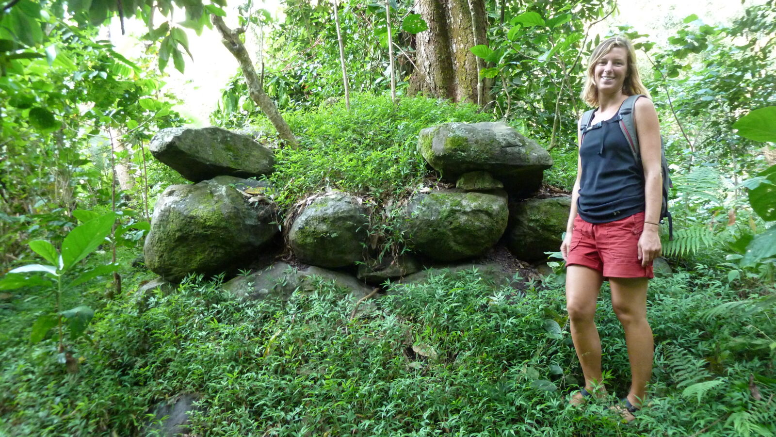 Smiling Tiki, Hiva Oa.