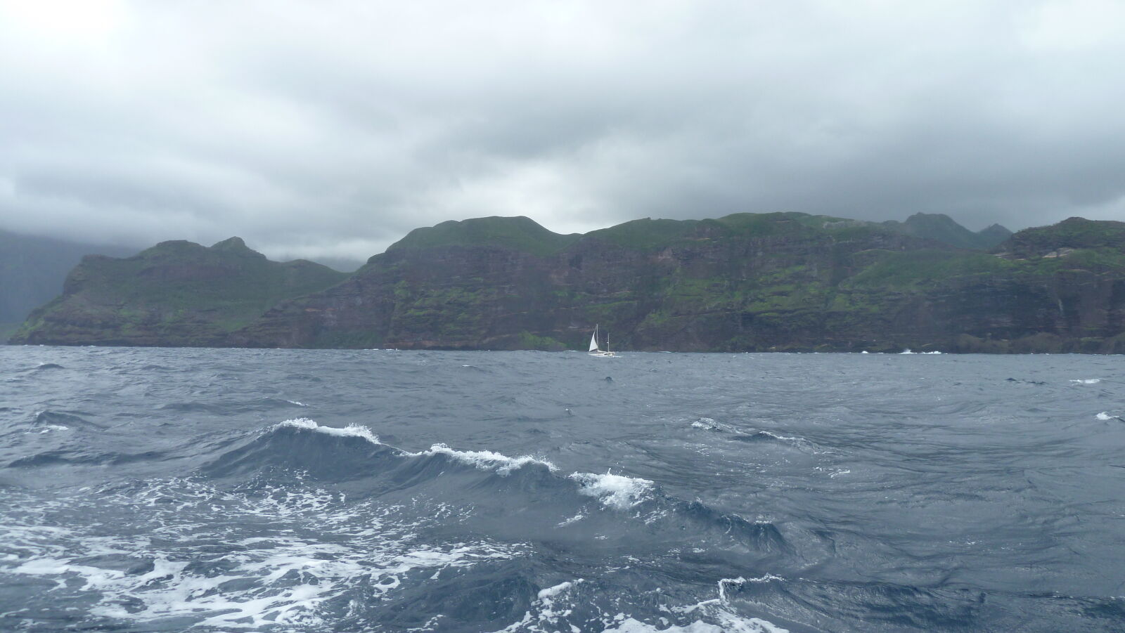 Von Hakatea nach Taiohae, Nuku Hiva.