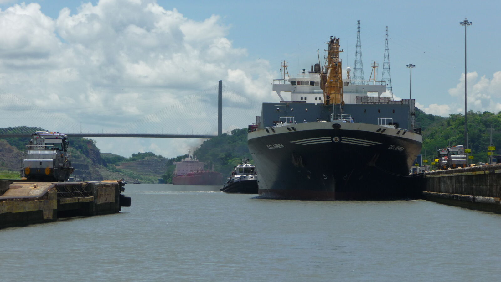 In den Pedro Miguel Locks.