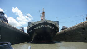 In den Pedro Miguel Locks.