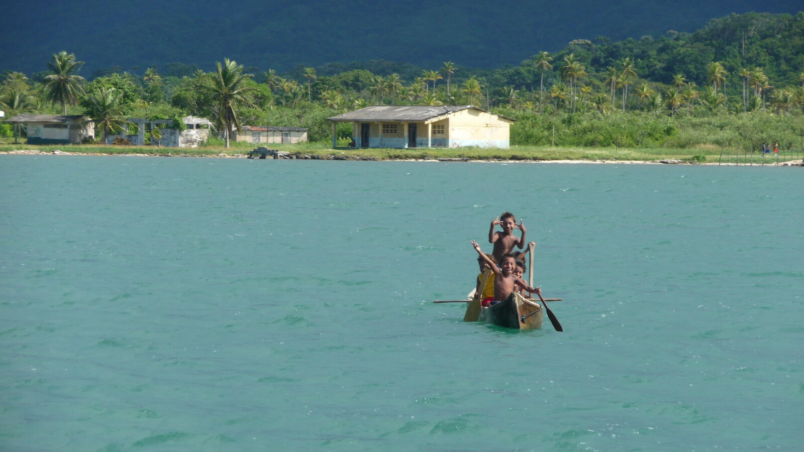 Kinder in Mulatupu.