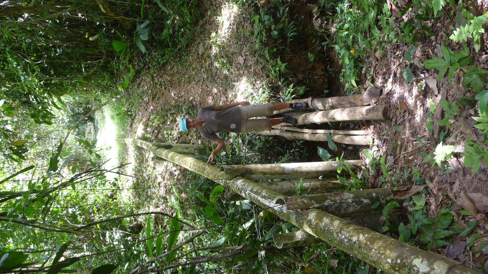 Wanderung entlang der Rio Diablo Wasserleitung.