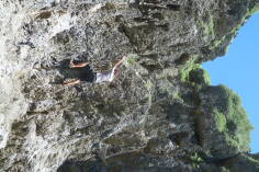 Fisiga und Limu Caves.