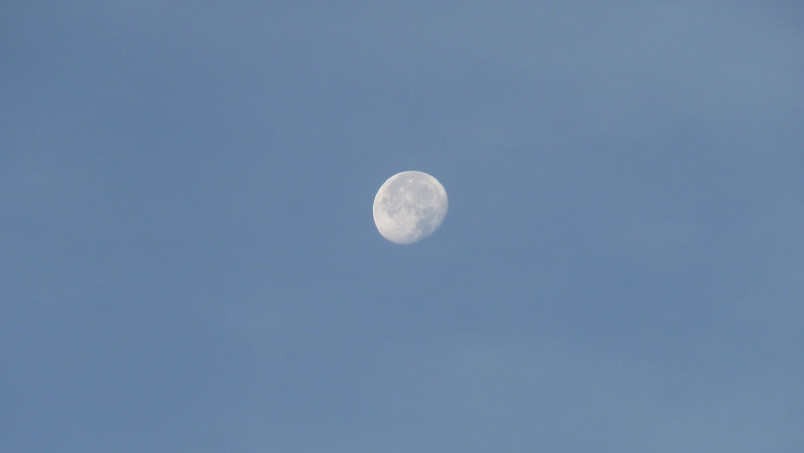 Mond.