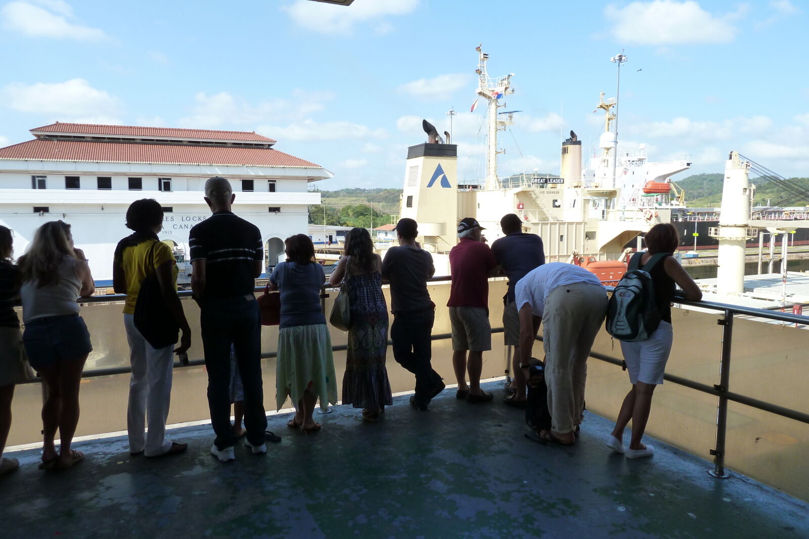 Touristen-Programm: Die Miraflores-Schleusen.