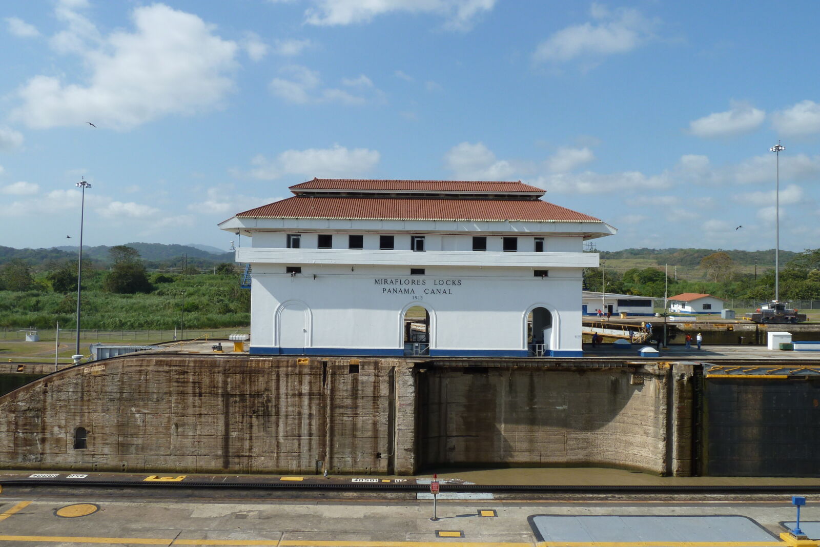 Touristen-Programm: Die Miraflores-Schleusen.