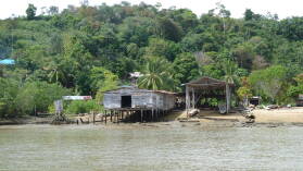 Werft in La Puntita, Rio Tuira, Darien.