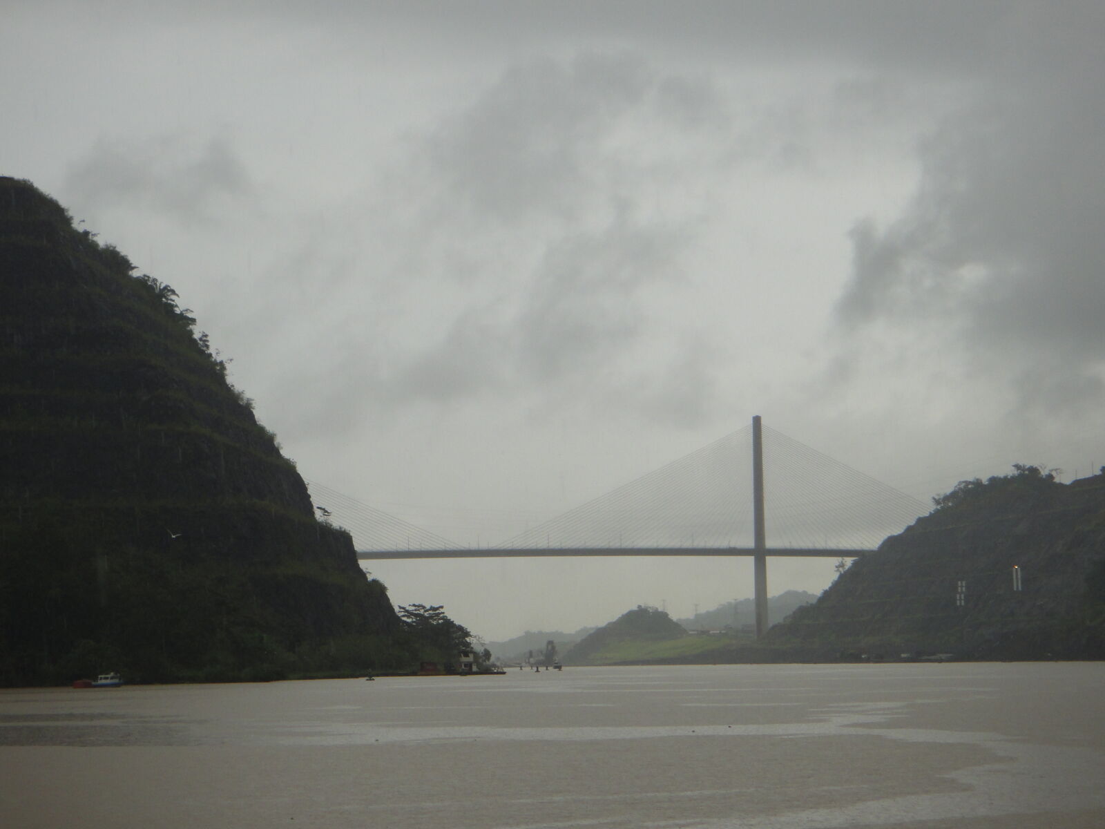 Centennial-Bridge im Culebra-Cut.