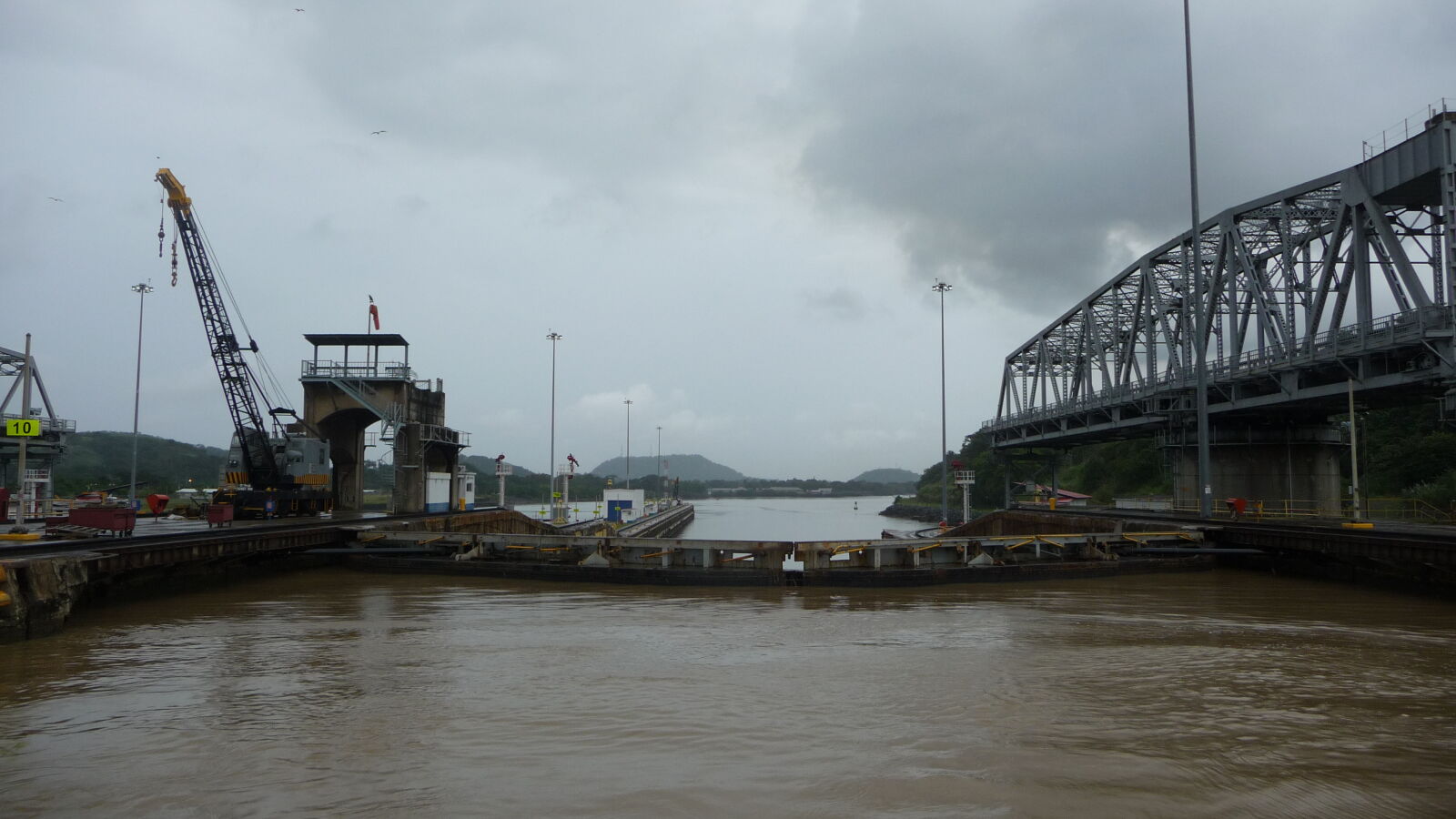 Miraflores-Schleuse, danach Pazifik.