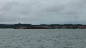 Colon, Bahia Limon.