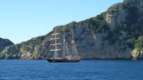 Spirit of New Zealand bei Riko Riko seacave.