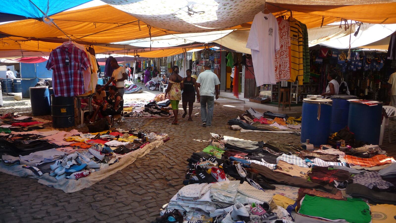 Mercado de Sucupira, Praia, Santiago.