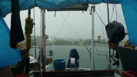 Im nassen Trockendock.