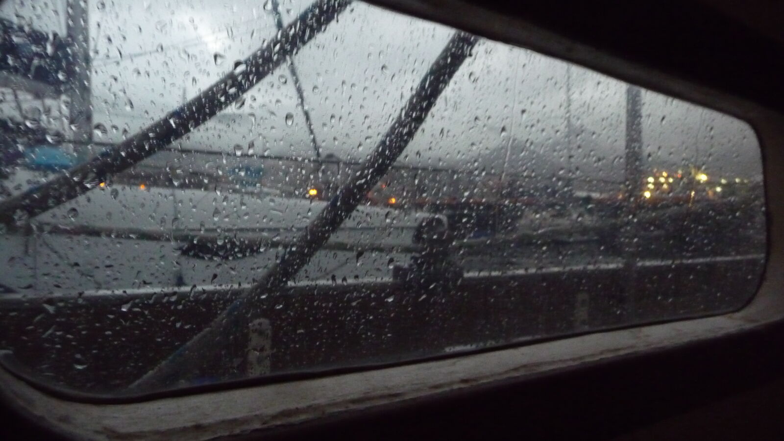 Regentag im Hafen.