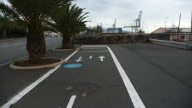 Radweg to nowhere.