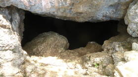 Veimumuni Cave.