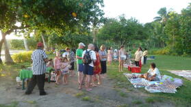 Tongan Feast am Ano Beach.