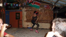 Fakaleiti-Show bei Tonga Bob's.
