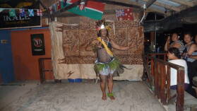 Fakaleiti-Show bei Tonga Bob's.