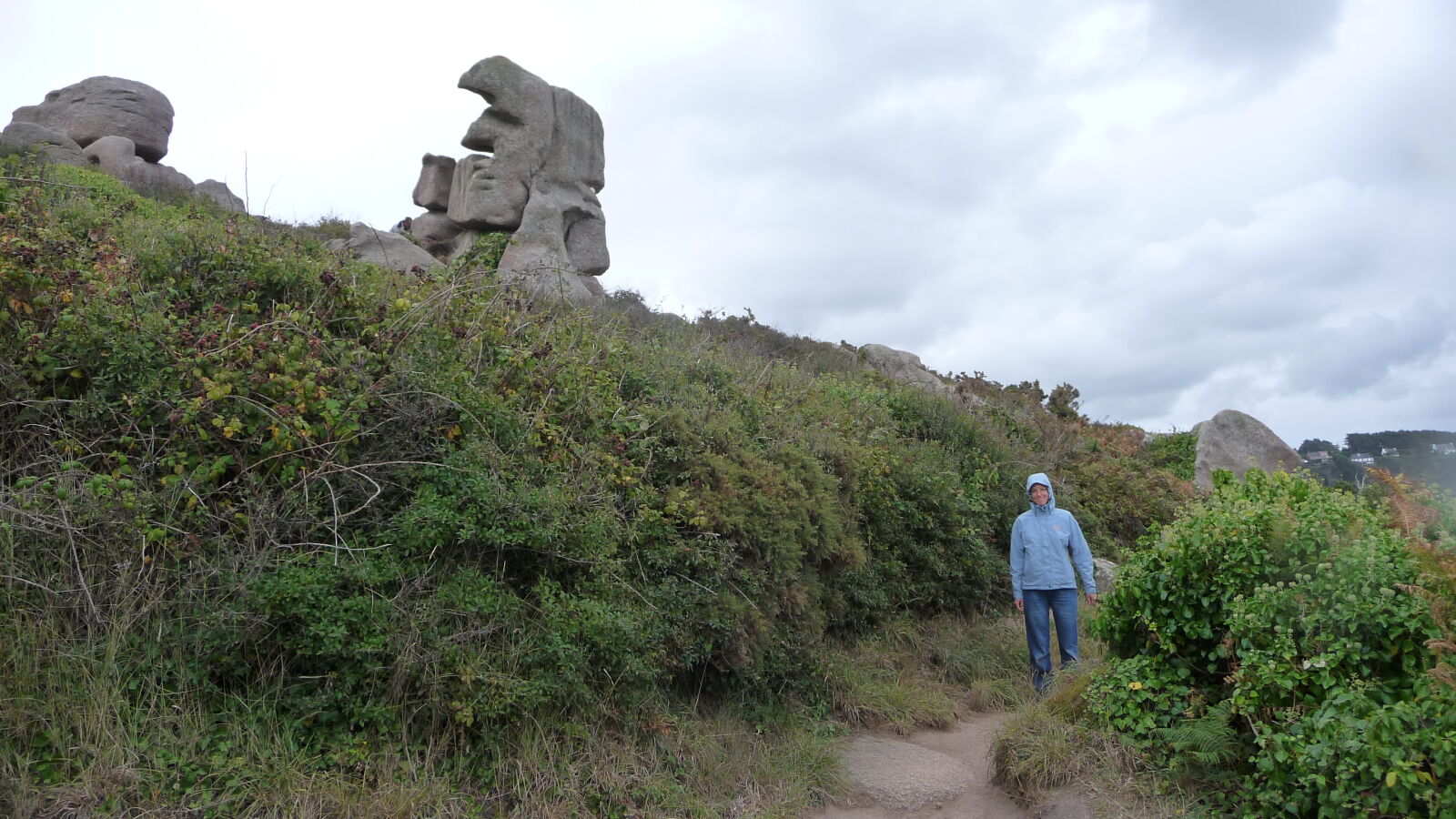 Wanderung auf den Osterinseln