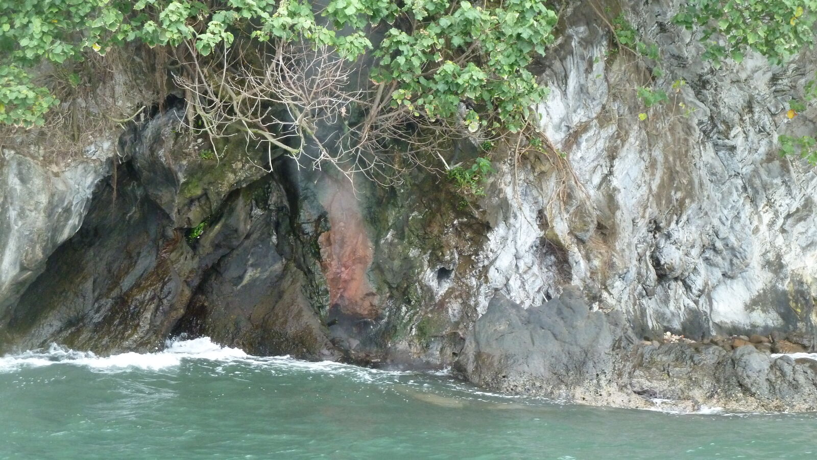 Hot Springs; Port Resolution, Tanna.