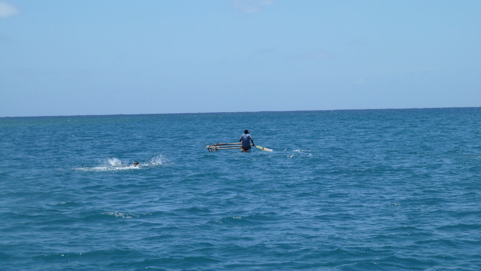 Fischer in Port Resolution, Tanna.