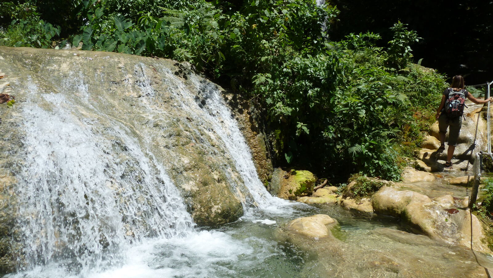 Mele Cascade, Efate.