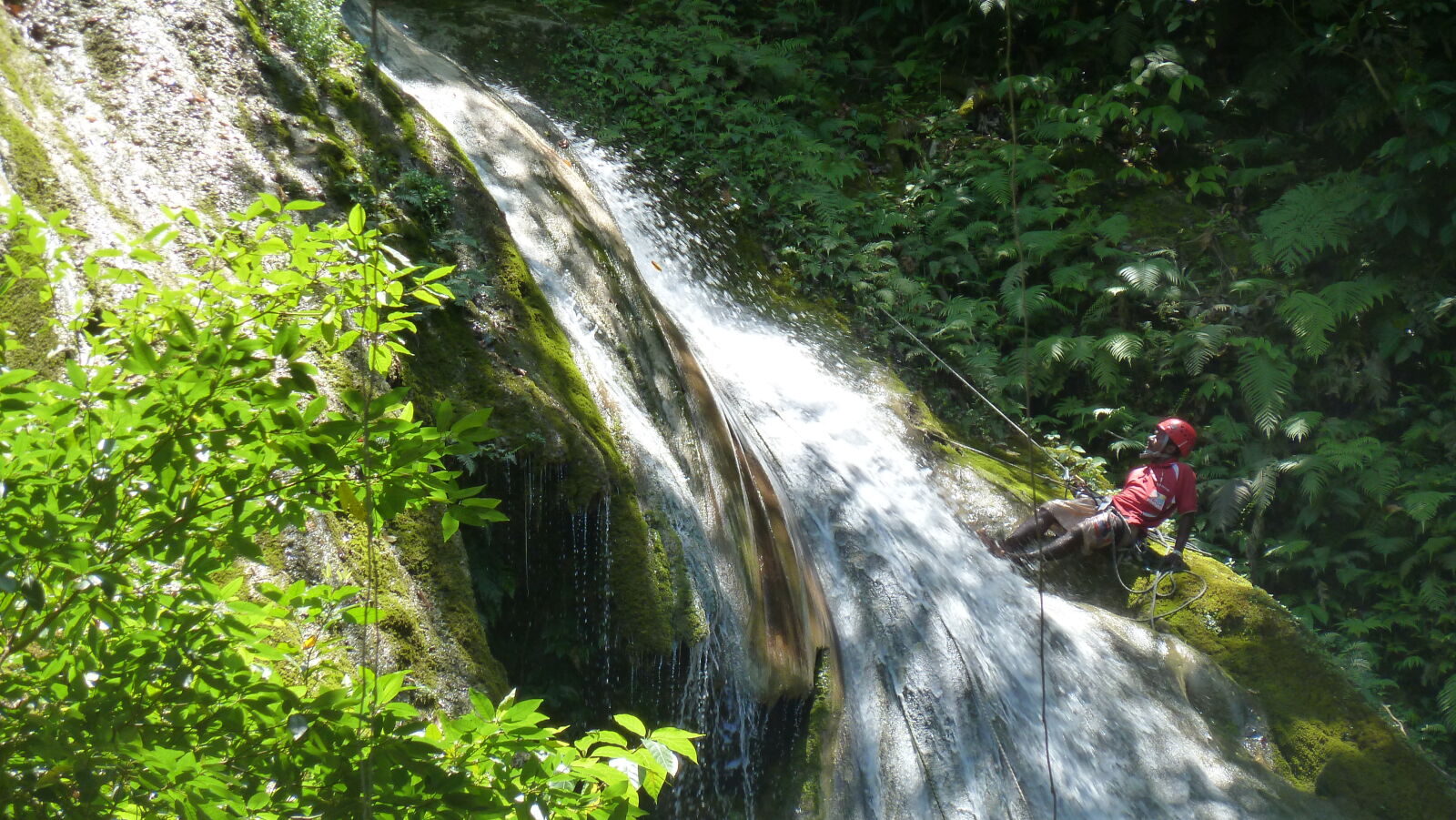Mele Cascade, Efate.