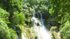 Mele Cascade, Efate.
